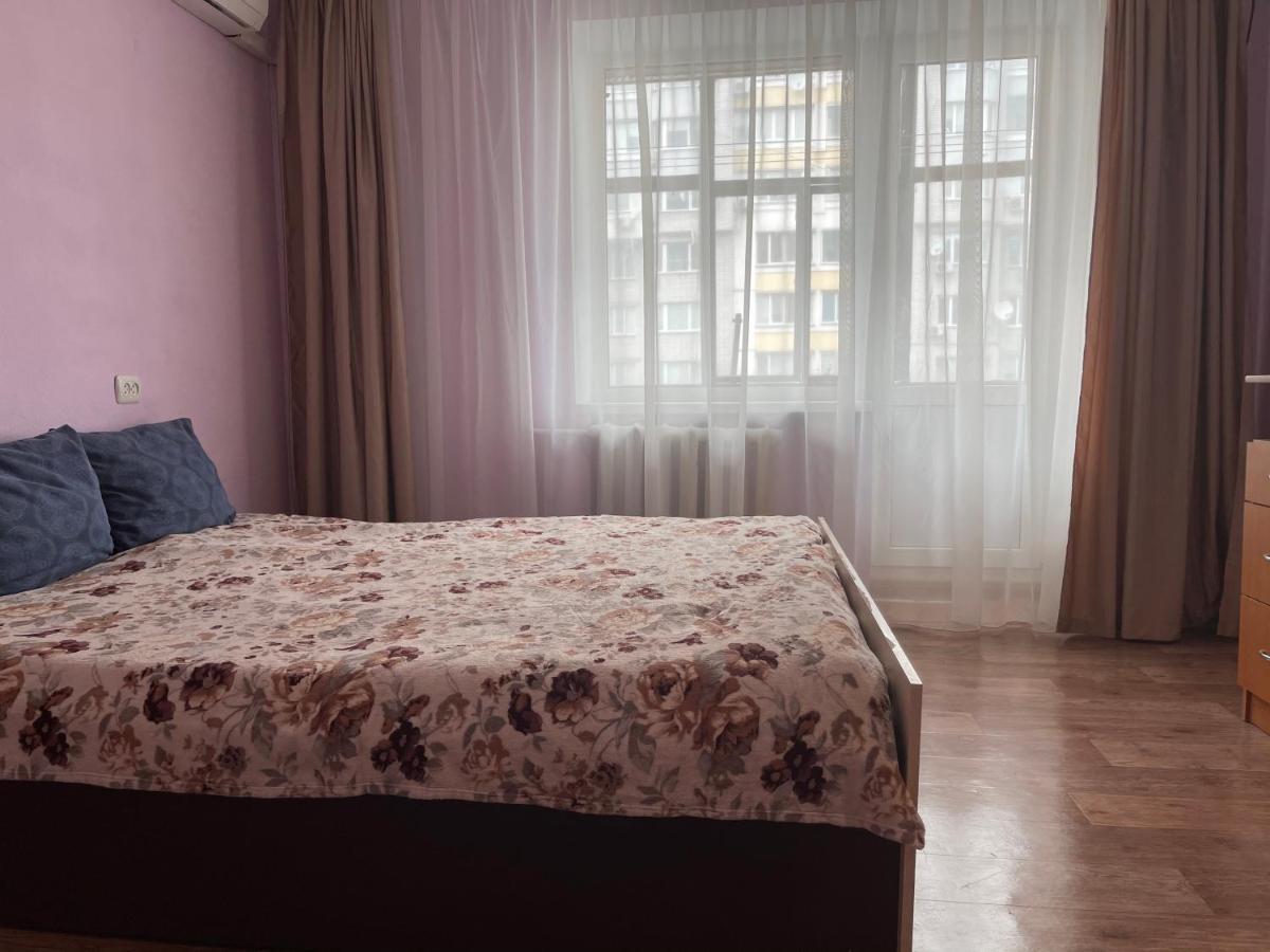 Апартаменты На Гоголя,460 Tsjerkasy Buitenkant foto